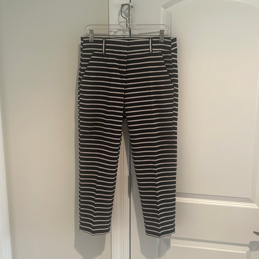Loft pants black and cream striped   Size 4